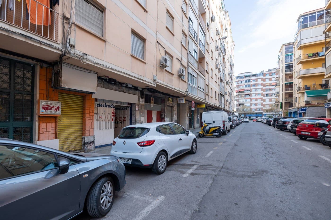 Garage til salg i Granada by - € 158.000 (Ref: 9970811)