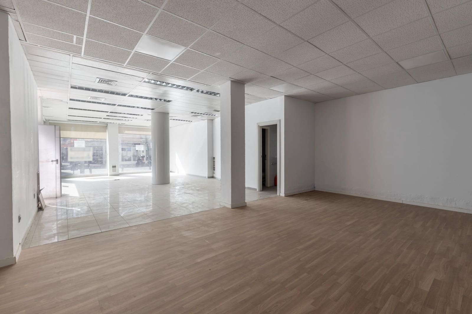 1 bedroom Commercial for sale in Granada city - € 170,000 (Ref: 9970812)