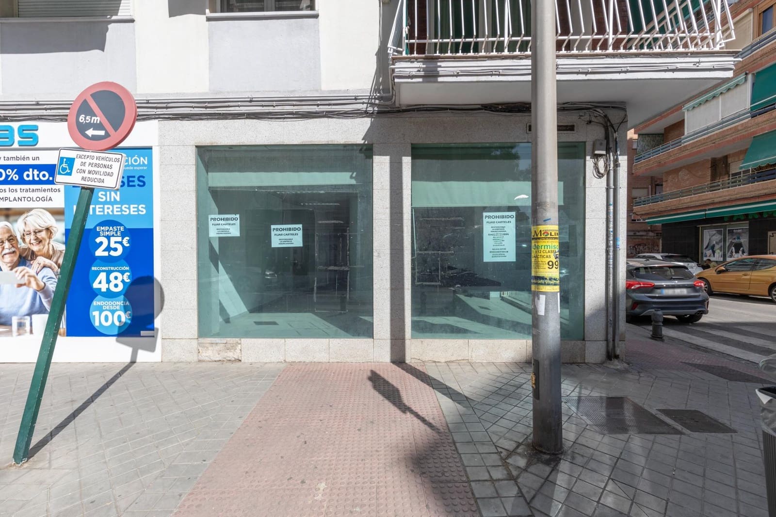 1 bedroom Commercial for sale in Granada city - € 170,000 (Ref: 9970812)