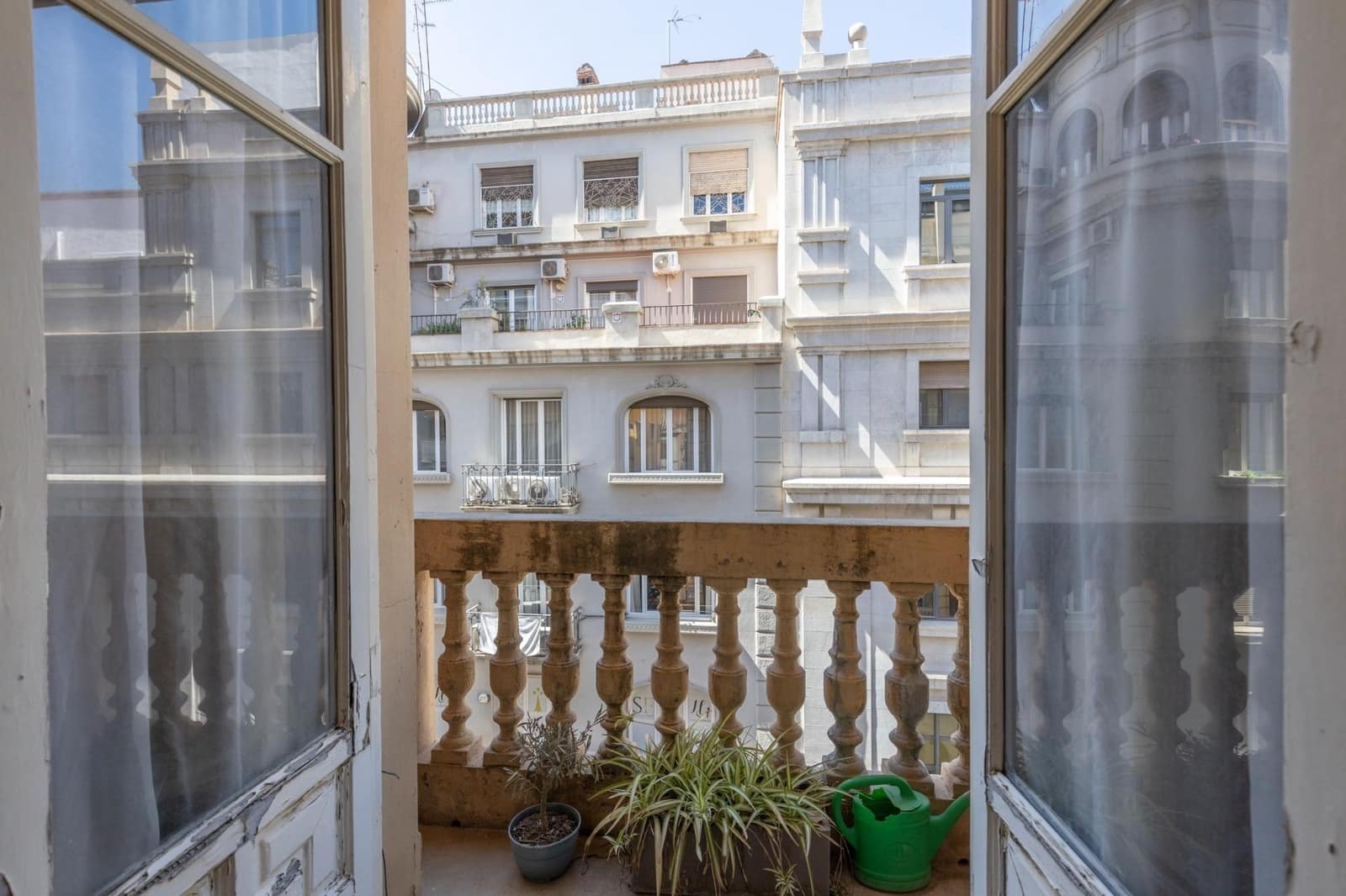 5 bedroom Flat for sale in Granada city - € 650,000 (Ref: 9973531)
