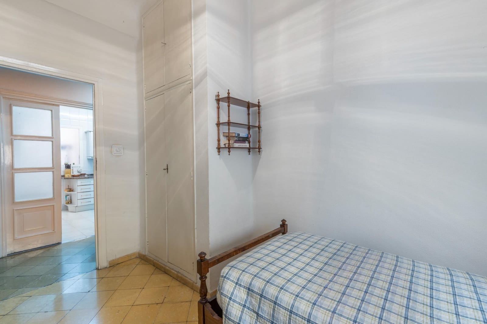 5 bedroom Flat for sale in Granada city - € 650,000 (Ref: 9973531)