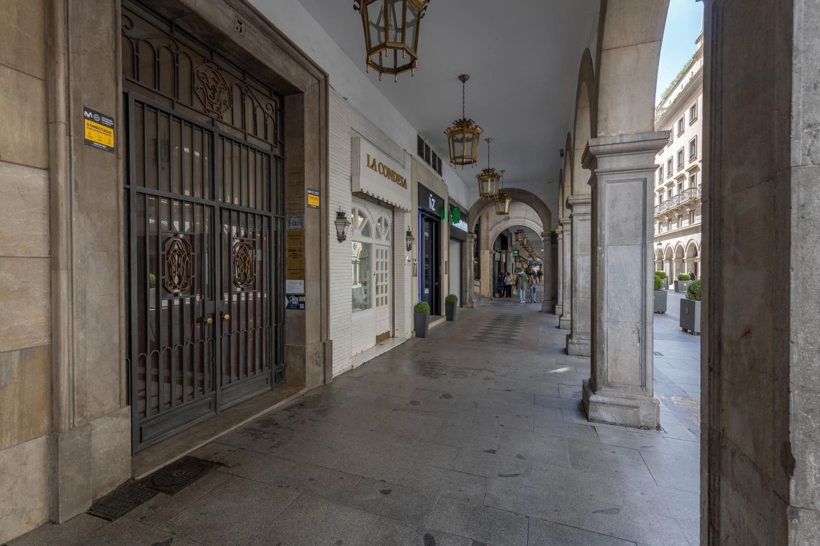 5 bedroom Flat for sale in Granada city - € 650,000 (Ref: 9973531)