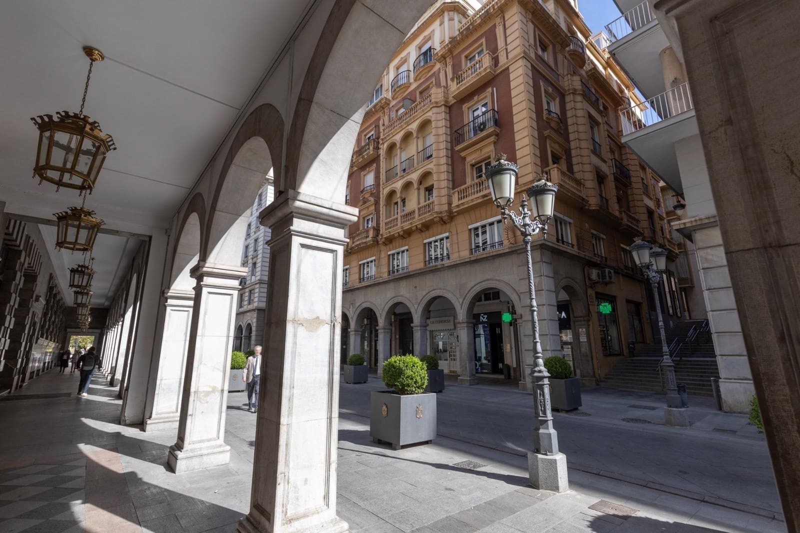 5 bedroom Flat for sale in Granada city - € 650,000 (Ref: 9973531)