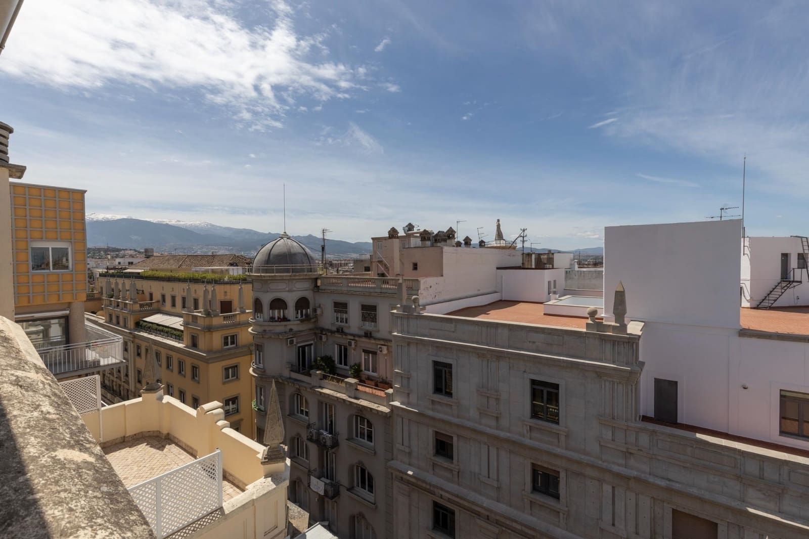 5 bedroom Flat for sale in Granada city - € 650,000 (Ref: 9973531)