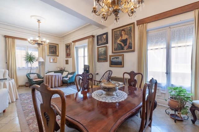 5 quarto Apartamento para venda em Centro, Granada cidade - 650 000 € (Ref: 9973531)