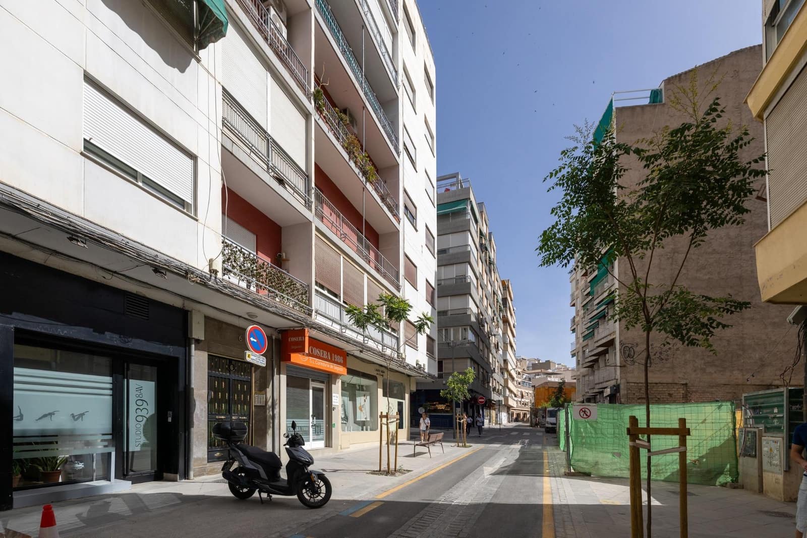 Piso de 3 habitaciones en Granada ciudad en venta - 470.000 € (Ref: 9973532)