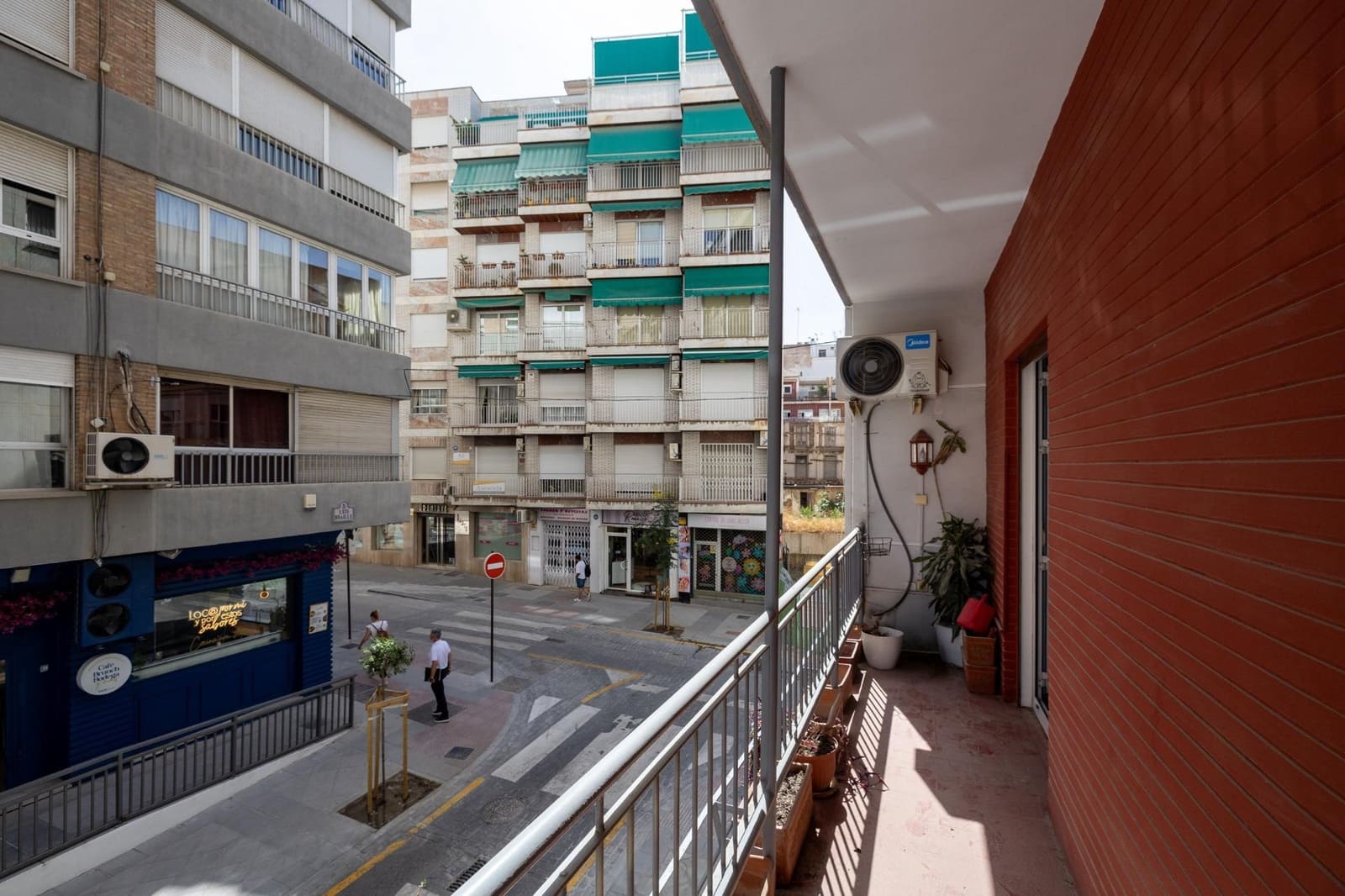 Piso de 3 habitaciones en Granada ciudad en venta - 470.000 € (Ref: 9973532)