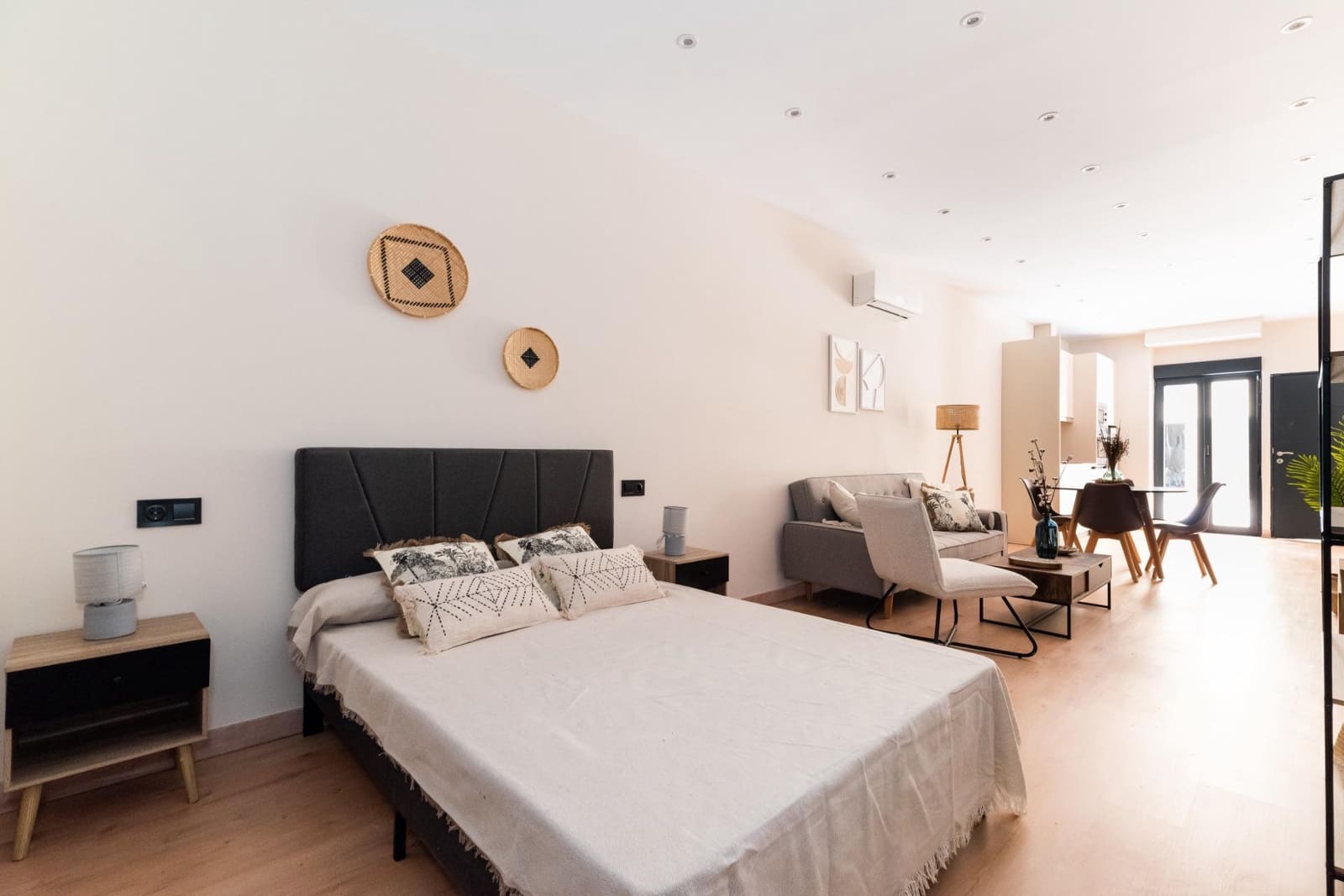 1 bedroom Loft for sale in Granada city - € 159,900 (Ref: 9975639)