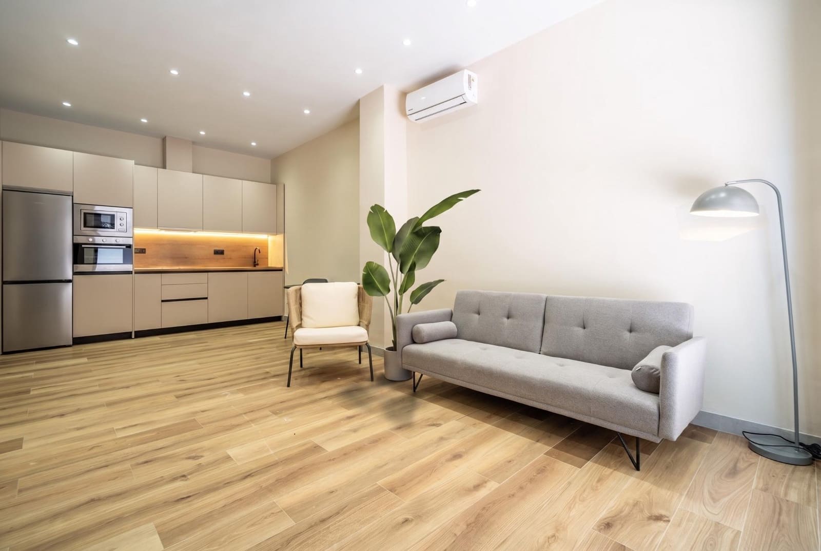 1 bedroom Flat for sale in Granada city - € 169,900 (Ref: 9975641)
