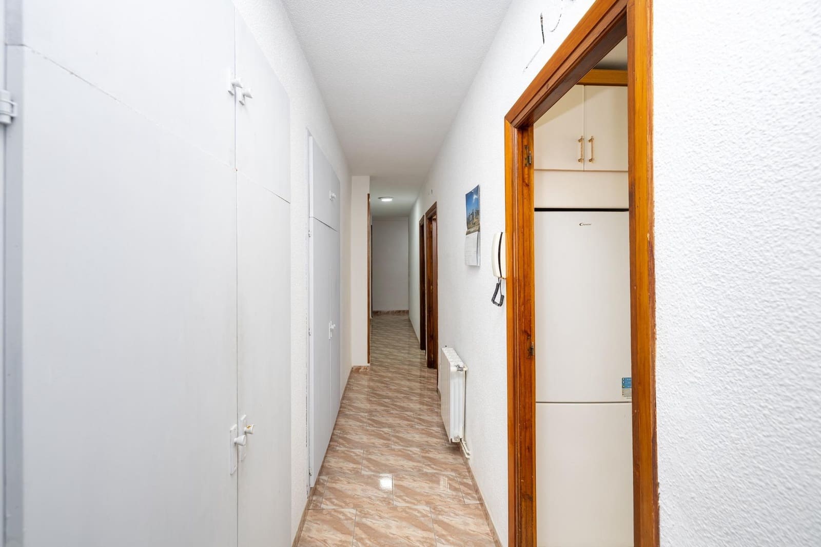 4 Zimmer Wohnung zu verkaufen in Granada Stadt - 330.000 € (Ref: 9975642)