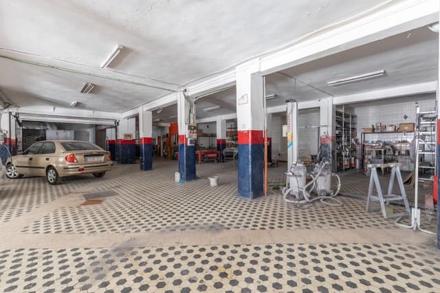 Erhverv til salg i Figares, Granada by - € 400.000 (Ref: 9975644)