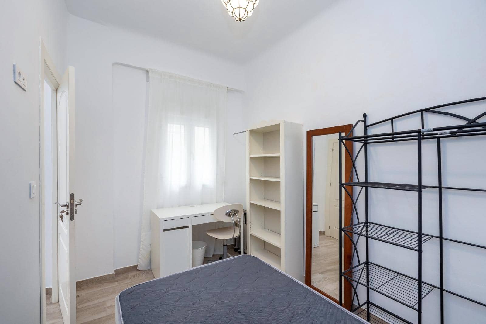 3 soveværelse Lejlighed til salg i Granada by - € 285.000 (Ref: 9977506)