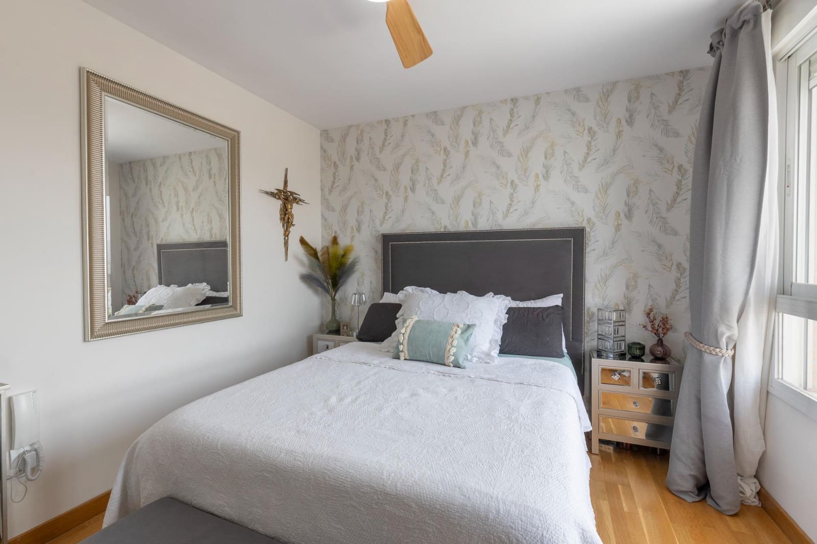 Adosado de 4 habitaciones en Granada ciudad en venta con piscina garaje - 655.000 € (Ref: 9977507)
