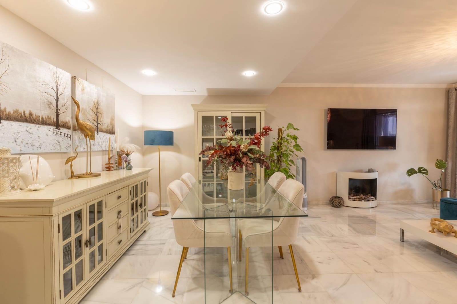 Adosado de 4 habitaciones en Granada ciudad en venta con piscina garaje - 655.000 € (Ref: 9977507)