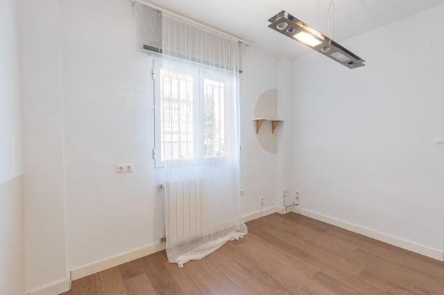 4 Zimmer Reihenhaus zu verkaufen in Santa Fe mit Pool Garage - 287.000 € (Ref: 9977508)
