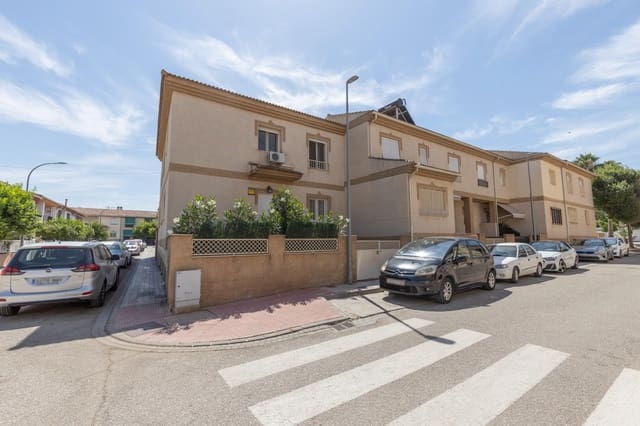 4 Zimmer Reihenhaus zu verkaufen in Santa Fe mit Pool Garage - 287.000 € (Ref: 9977508)