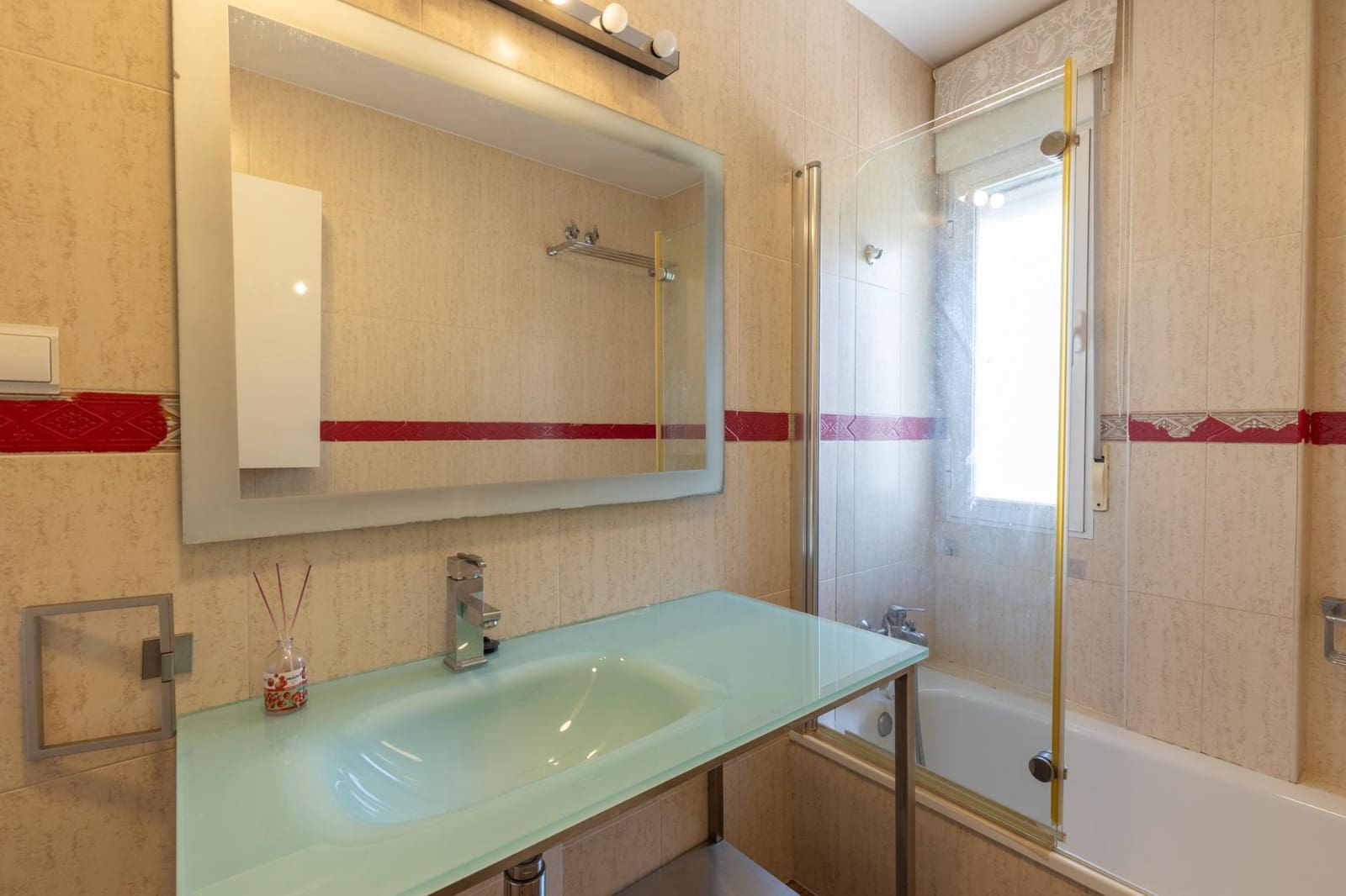 4 Zimmer Reihenhaus zu verkaufen in Santa Fe mit Pool Garage - 287.000 € (Ref: 9977508)