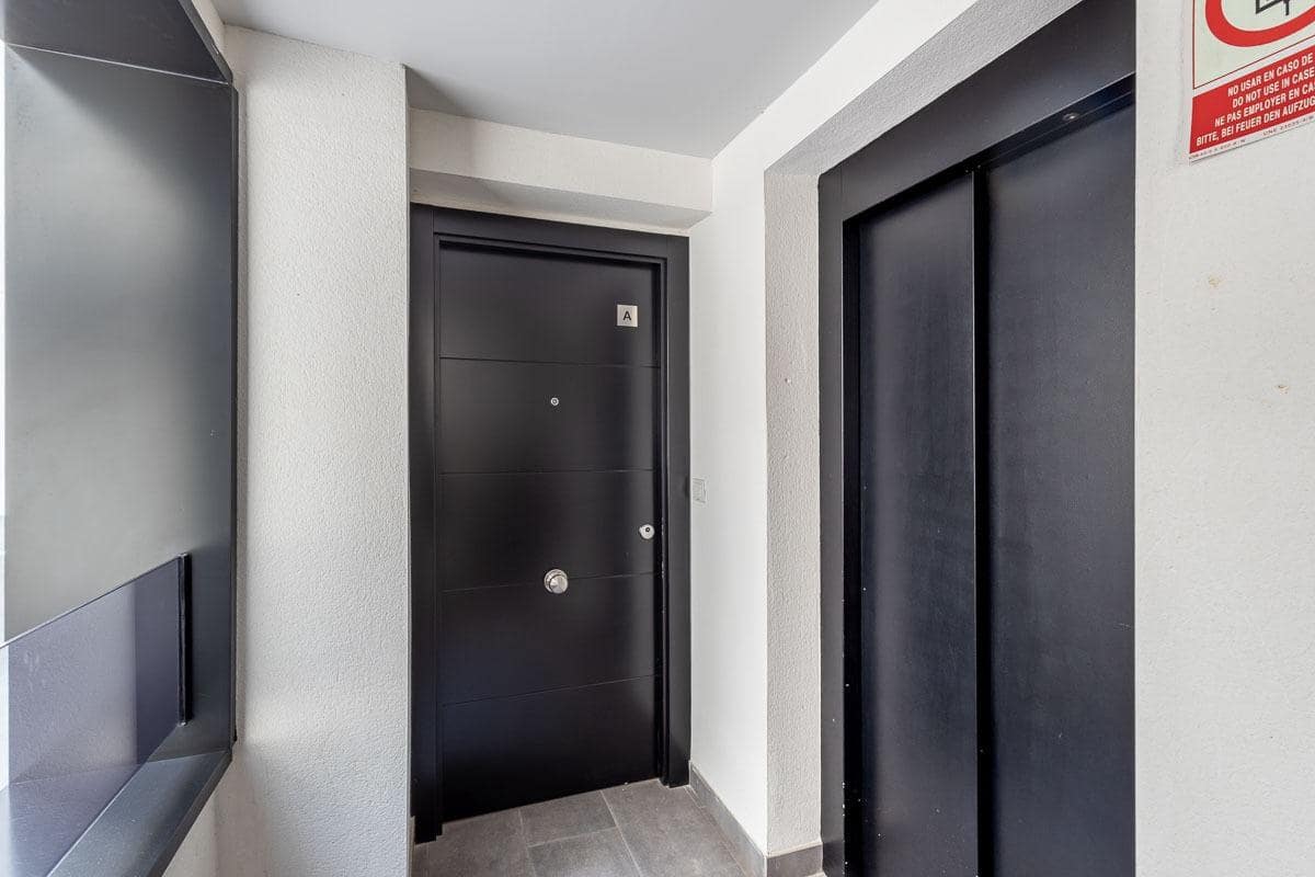 2 bedroom Flat for sale in Maracena - € 245,000 (Ref: 9977509)