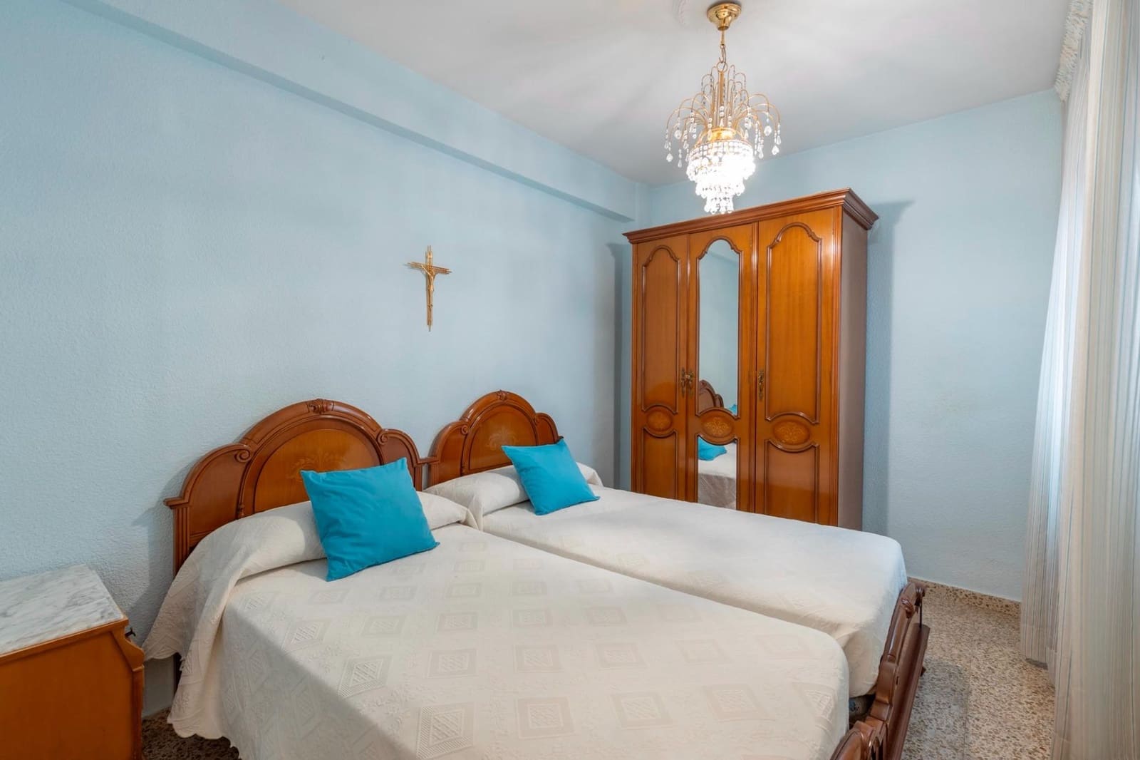 4 soveværelse Lejlighed til salg i Granada by med garage - € 270.000 (Ref: 9977510)