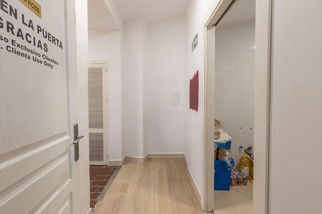 Erhverv til salg i San Matías - Realejo, Granada by - € 650.000 (Ref: 9977511)