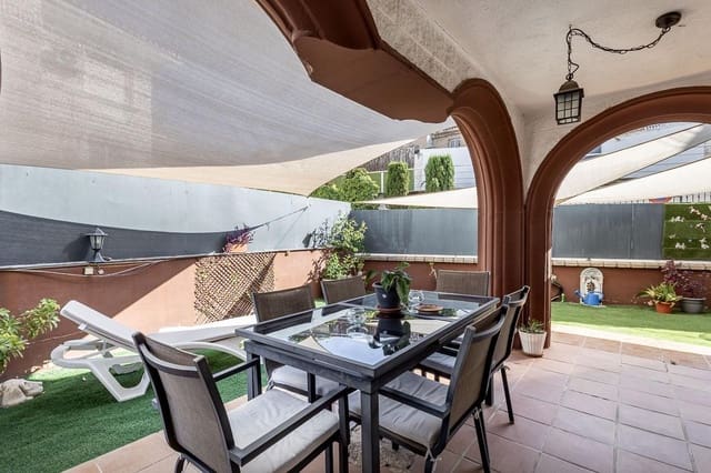3 sypialnia Dom na sprzedaż w Gójar z garażem - 340 000 € (Ref: 9977514)