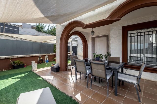 3 sypialnia Dom na sprzedaż w Gójar z garażem - 340 000 € (Ref: 9977514)