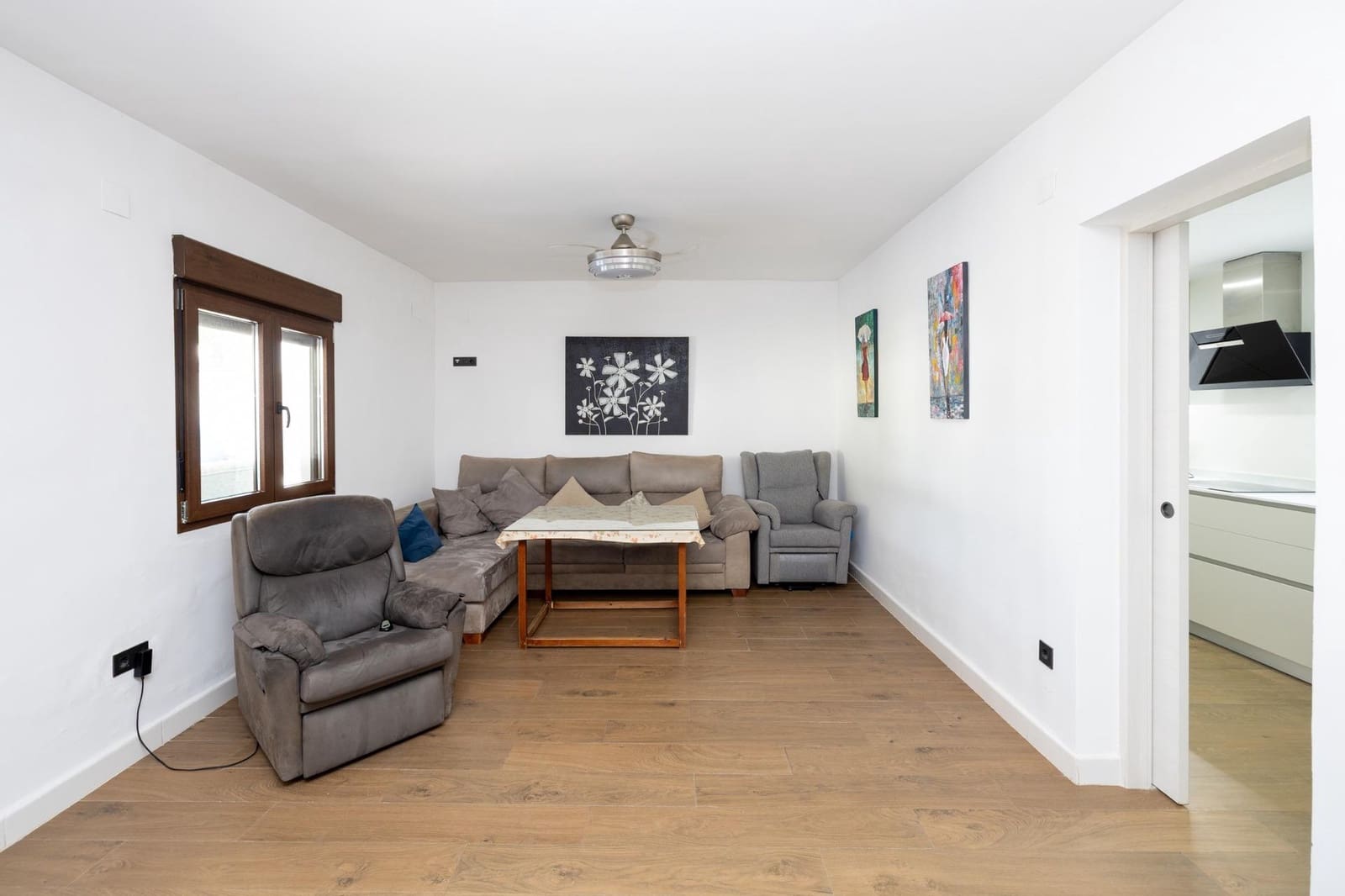 2 soveværelse Villa til salg i Albolote med garage - € 329.000 (Ref: 9983144)