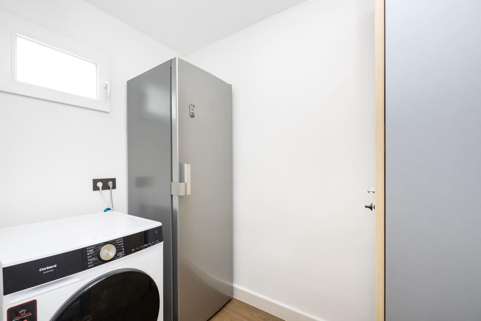 2 soveværelse Villa til salg i Albolote med garage - € 329.000 (Ref: 9983144)