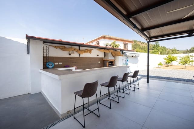 2 bedroom Villa for sale in Albolote with garage - € 329,000 (Ref: 9983144)