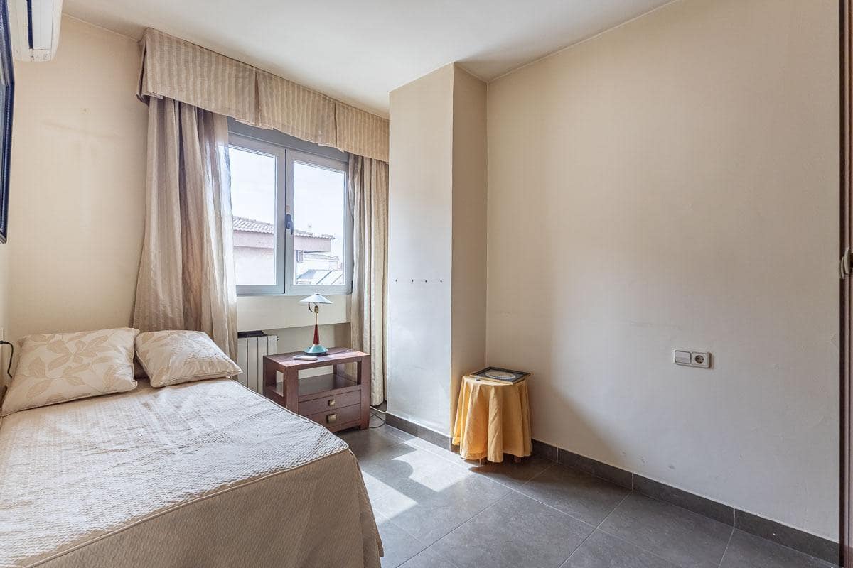 2 soverom Leilighet til salgs i Granada by - € 348 000 (Ref: 9983145)