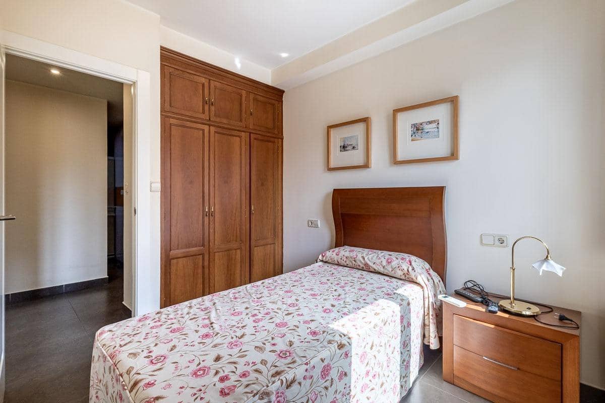 2 soverom Leilighet til salgs i Granada by - € 348 000 (Ref: 9983145)