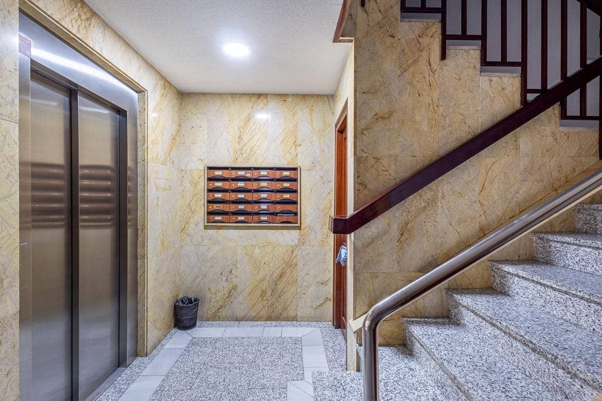 2 soverom Leilighet til salgs i Granada by - € 348 000 (Ref: 9983145)