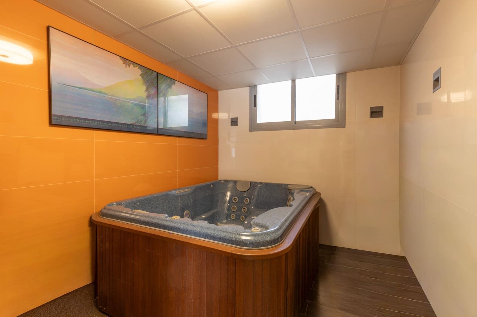 3 Zimmer Doppelhaus zu verkaufen in Granada Stadt mit Garage - 479.000 € (Ref: 9983146)