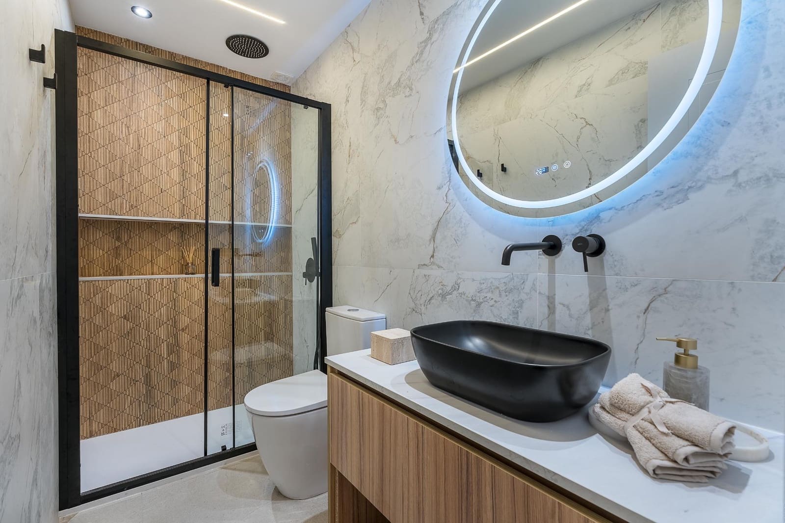 1 Zimmer Apartment zu verkaufen in Granada Stadt mit Pool Garage - 250.000 € (Ref: 9983151)