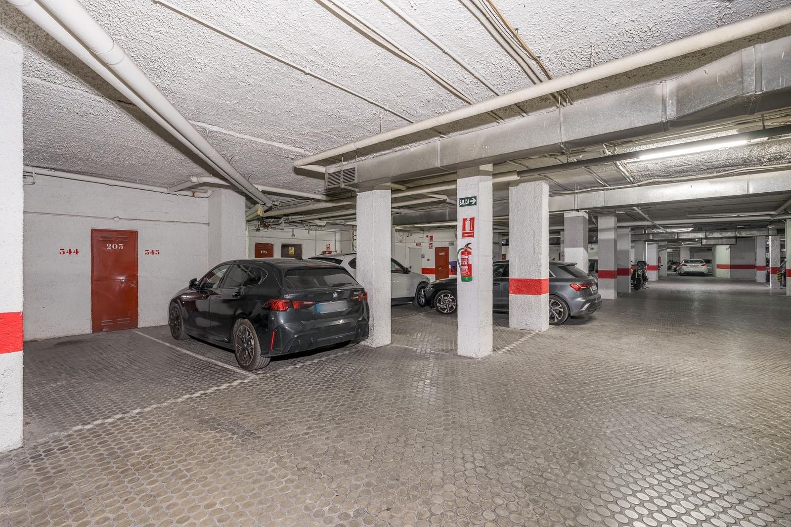1 Zimmer Apartment zu verkaufen in Granada Stadt mit Pool Garage - 250.000 € (Ref: 9983151)
