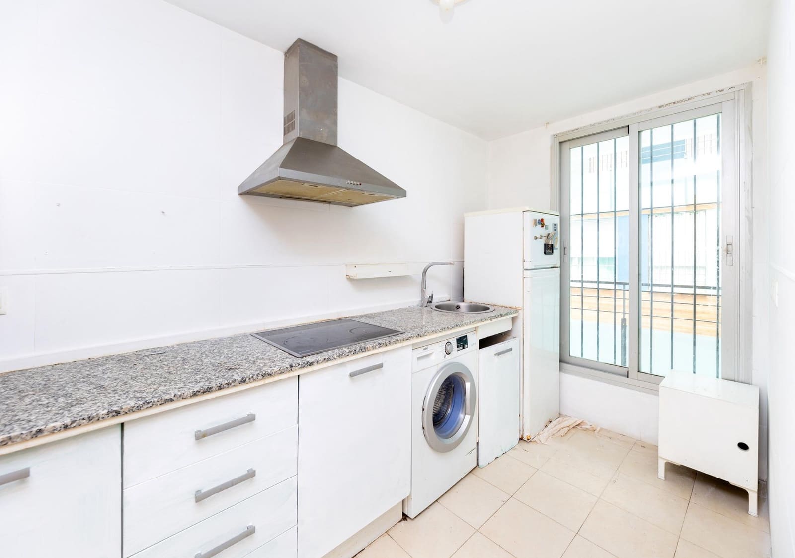 2 sypialnia Mieszkanie na sprzedaż w Monachil z garażem - 183 000 € (Ref: 9985160)