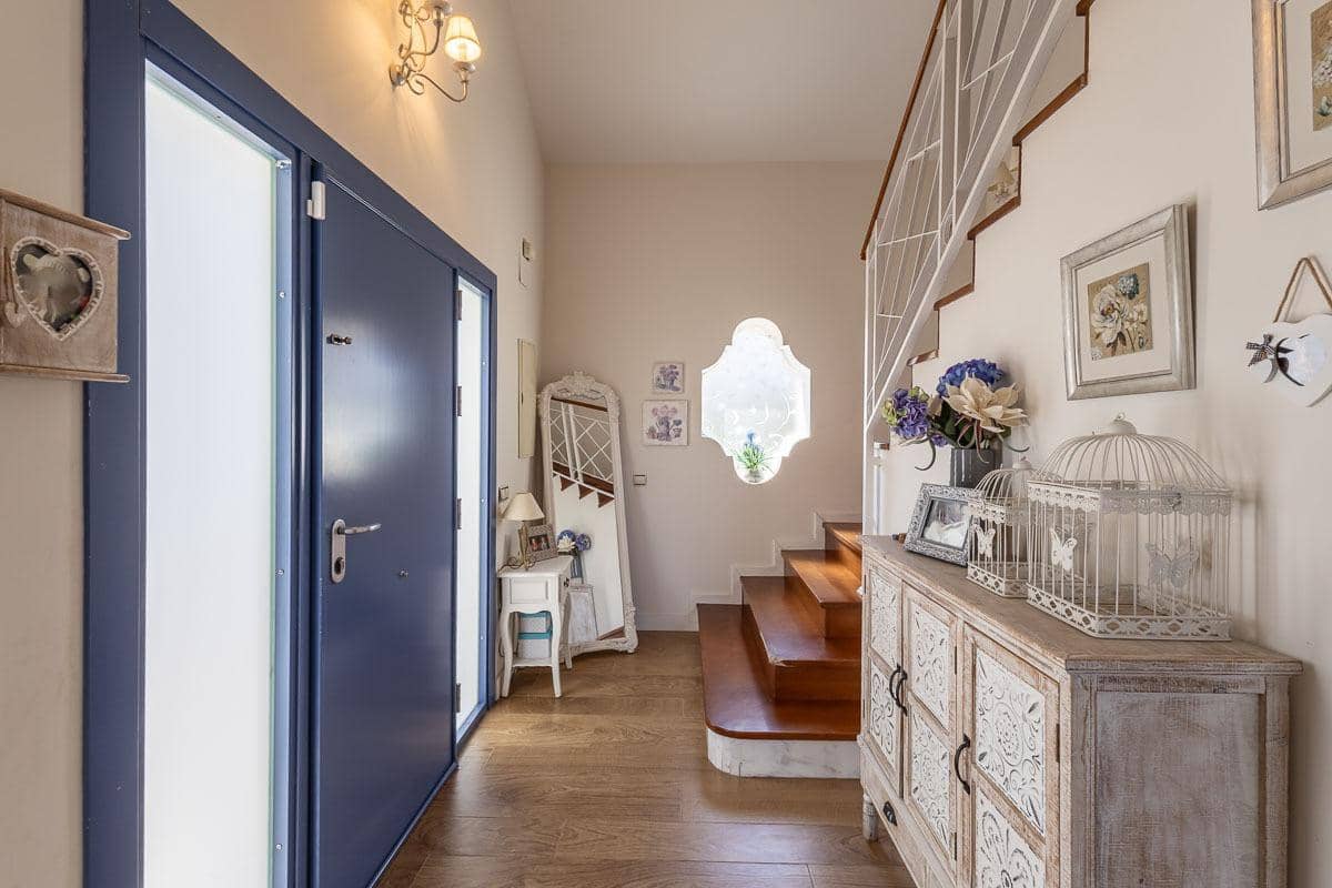 5 sypialnia Willa na sprzedaż w Dilar z basenem garażem - 485 000 € (Ref: 9985161)