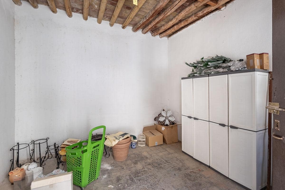 10 slaapkamer Flat te koop in Granada stad - € 595.000 (Ref: 9985162)
