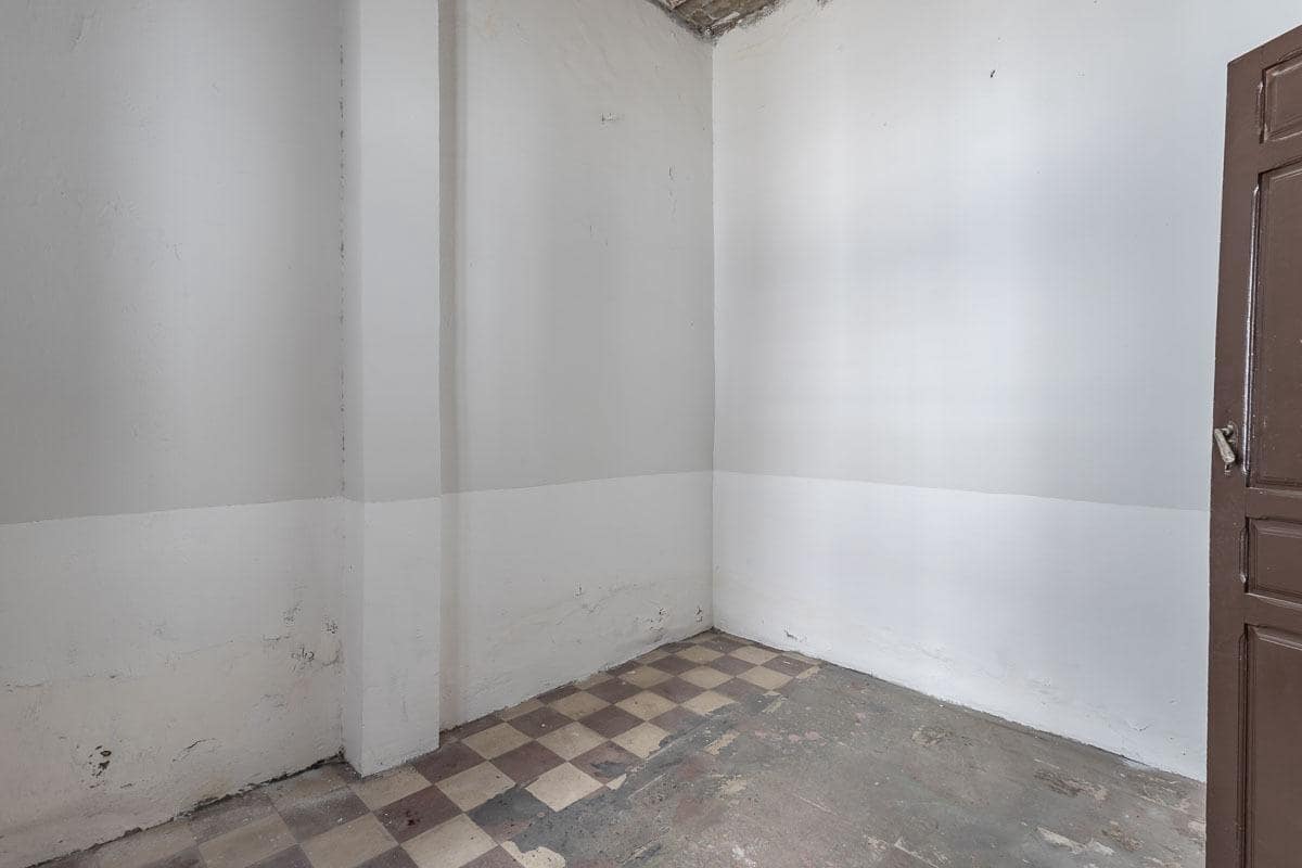 10 slaapkamer Flat te koop in Granada stad - € 595.000 (Ref: 9985162)