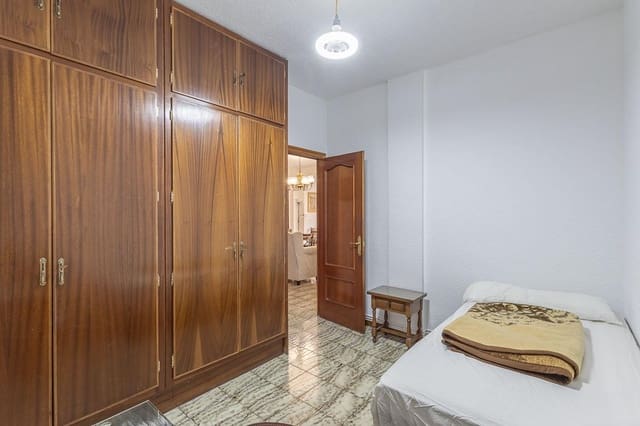 4 sypialnia Mieszkanie na sprzedaż w Miasto Grenada - 249 000 € (Ref: 9990884)