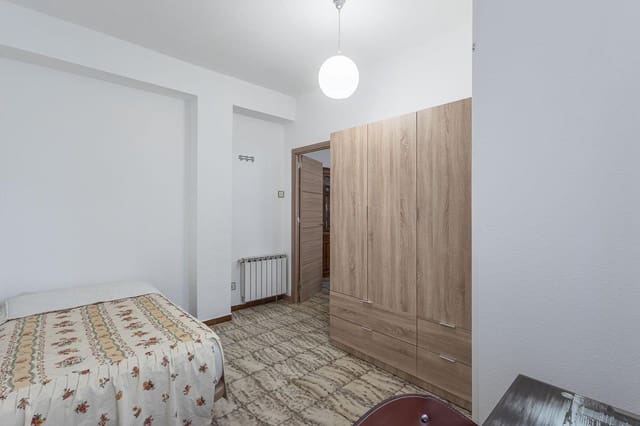 4 sypialnia Mieszkanie na sprzedaż w Miasto Grenada - 249 000 € (Ref: 9990884)