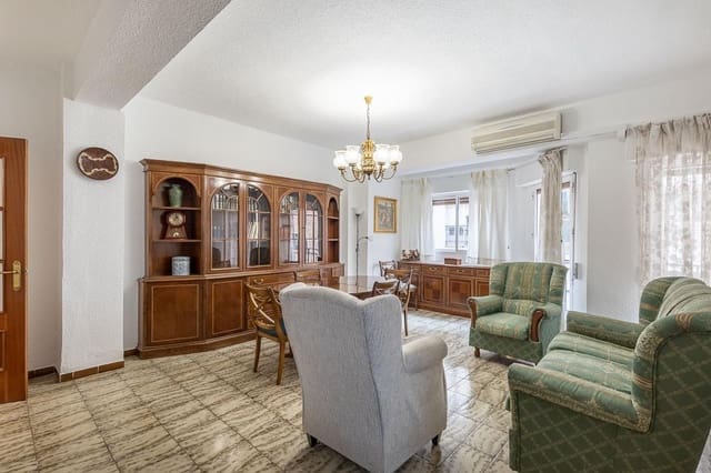 4 sypialnia Mieszkanie na sprzedaż w Miasto Grenada - 249 000 € (Ref: 9990884)