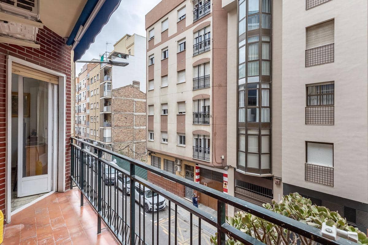 4 camera da letto Appartamento in vendita in Granada citta - 249.000 € (Rif: 9990884)