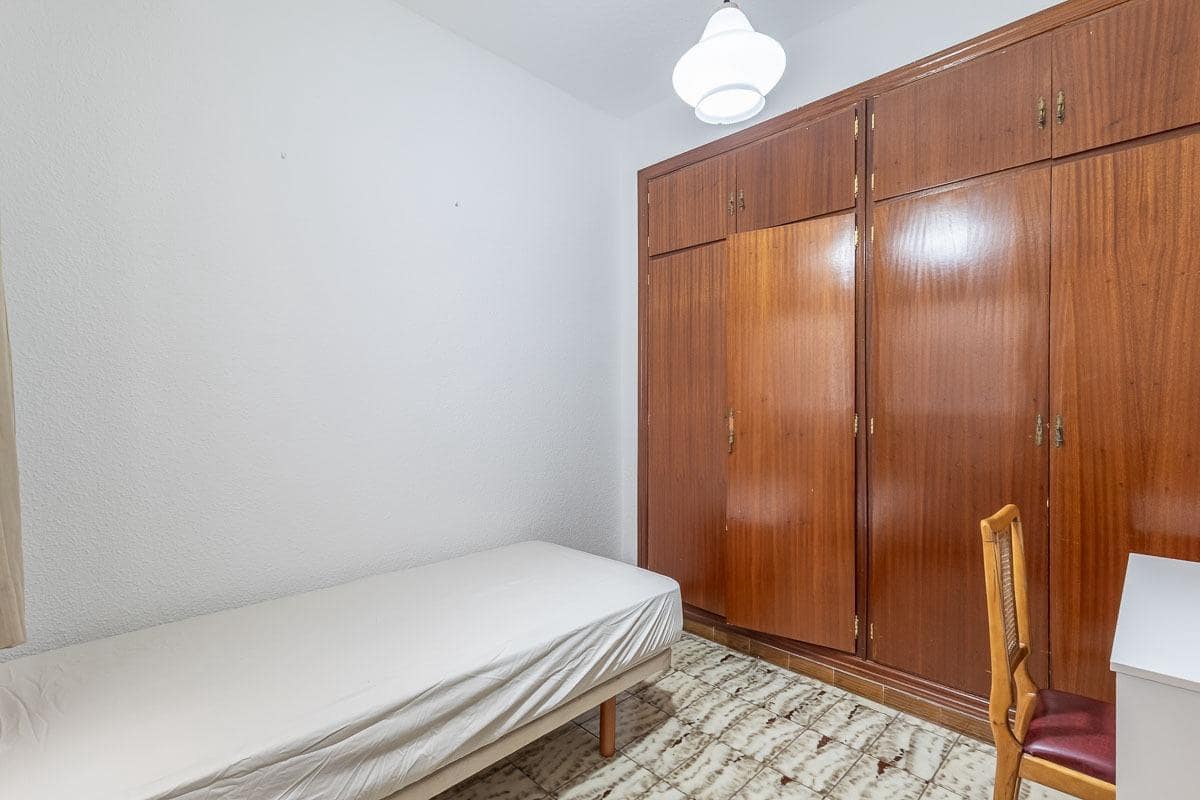 4 camera da letto Appartamento in vendita in Granada citta - 249.000 € (Rif: 9990884)