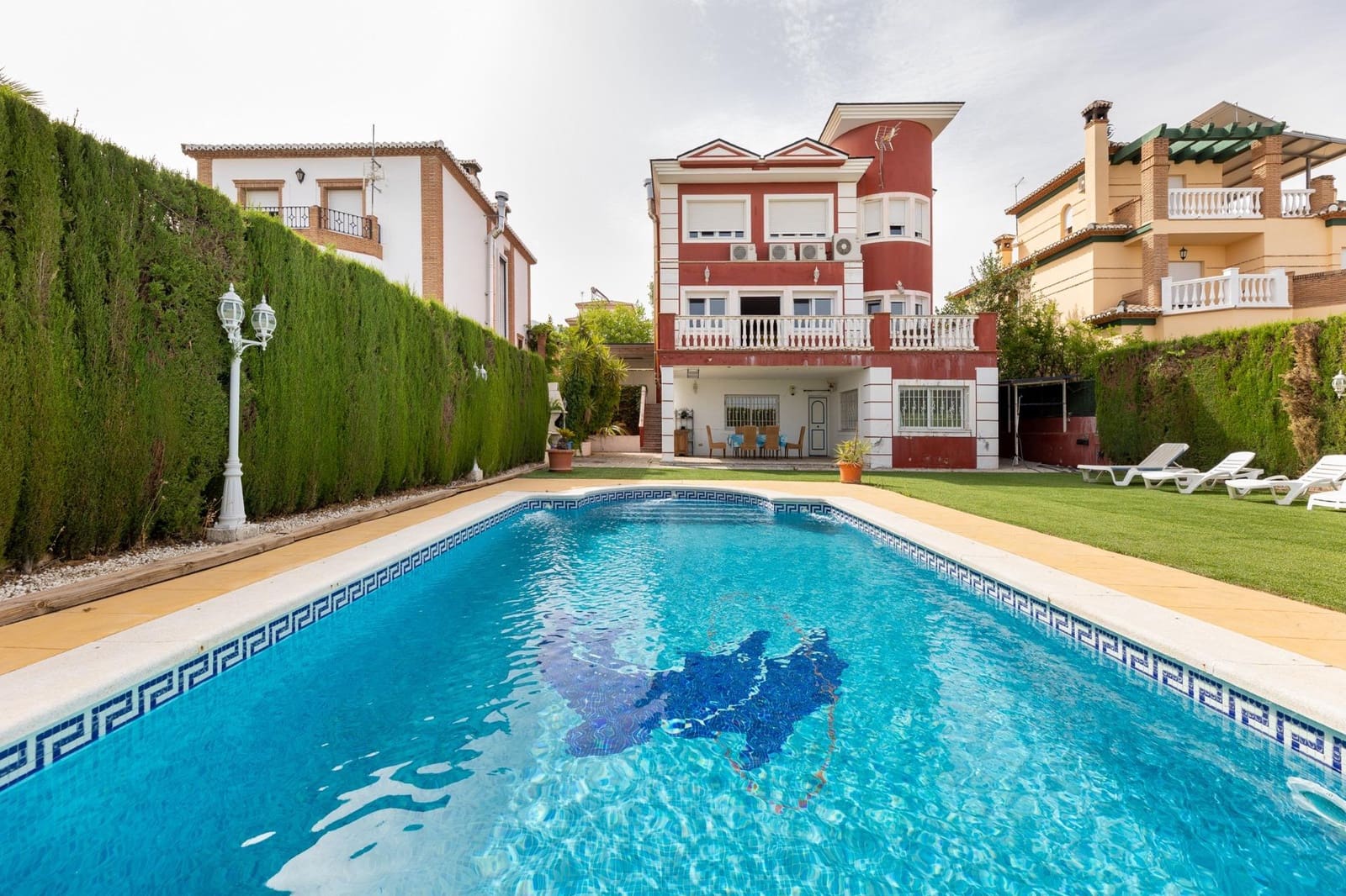 5 slaapkamer Villa te koop in Monachil met zwembad garage - € 450.000 (Ref: 9990886)