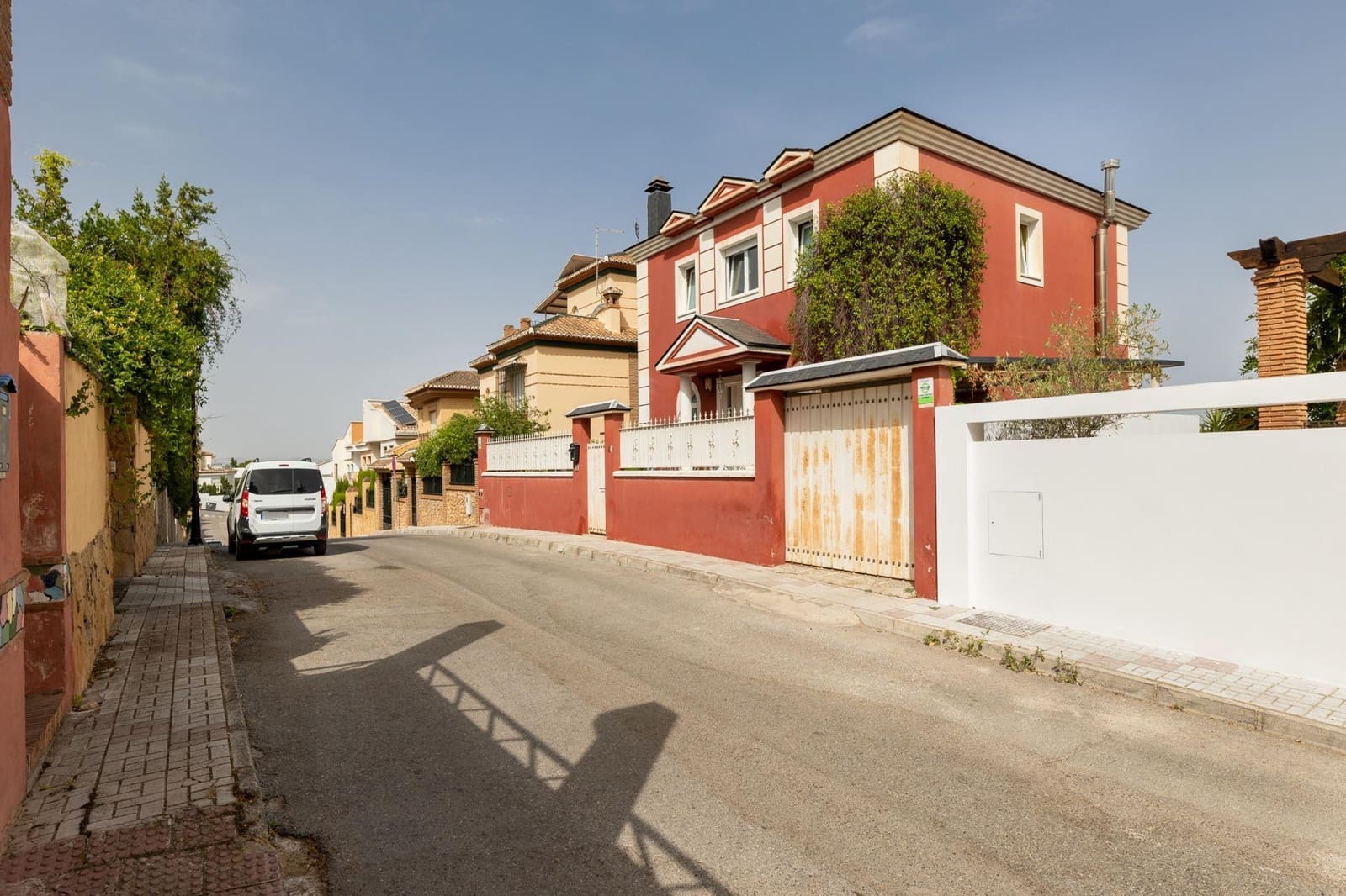 5 slaapkamer Villa te koop in Monachil met zwembad garage - € 450.000 (Ref: 9990886)