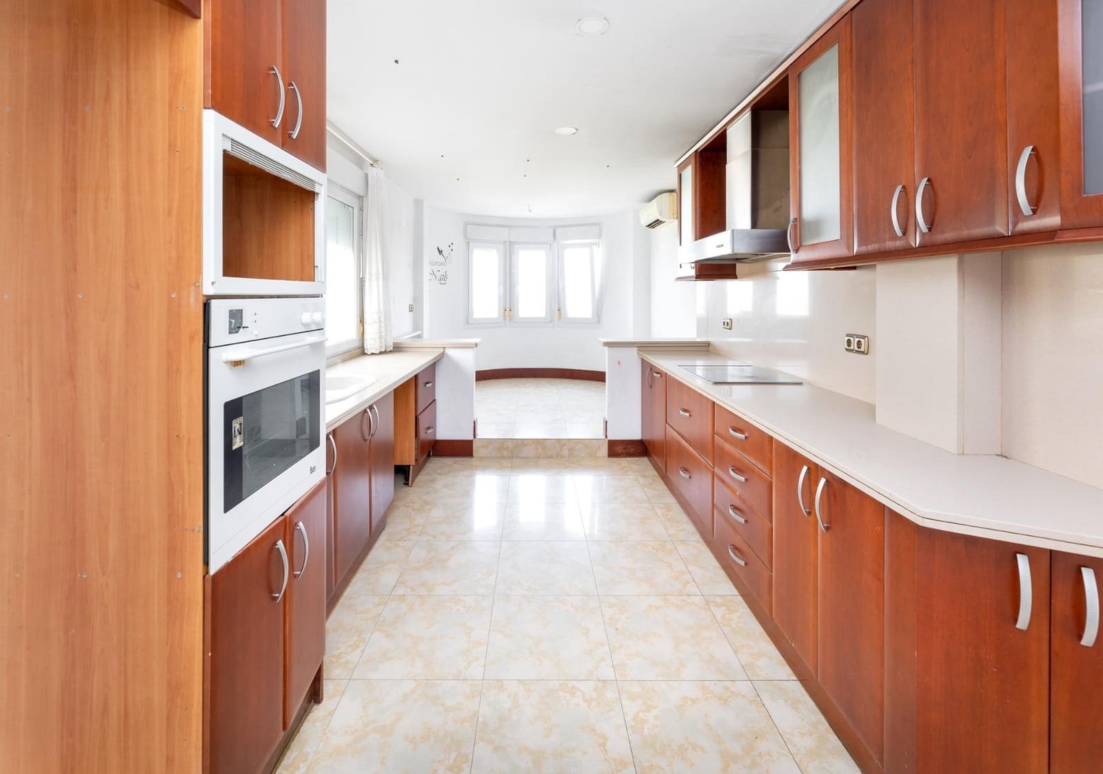 5 slaapkamer Villa te koop in Monachil met zwembad garage - € 450.000 (Ref: 9990886)