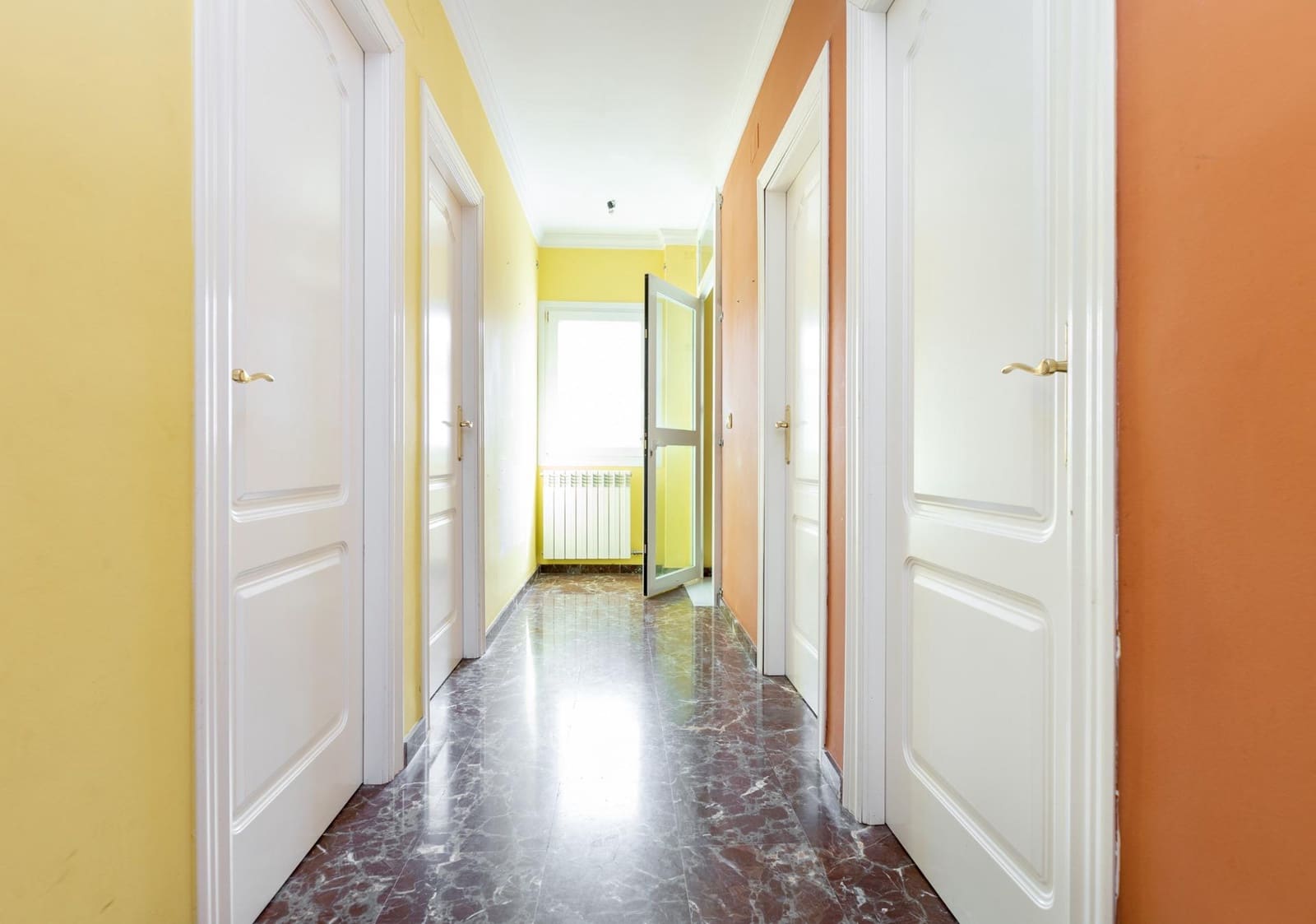 5 slaapkamer Villa te koop in Monachil met zwembad garage - € 450.000 (Ref: 9990886)