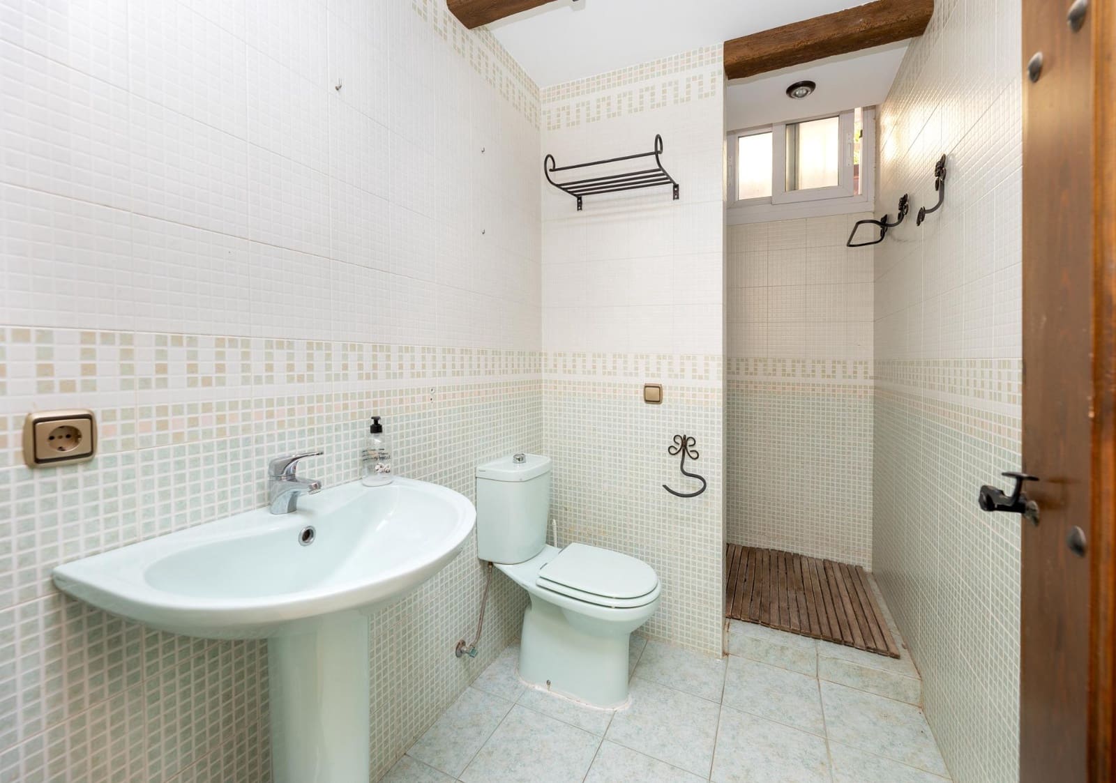 5 slaapkamer Villa te koop in Monachil met zwembad garage - € 450.000 (Ref: 9990886)