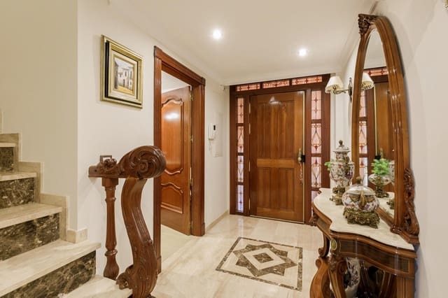 Pareado de 4 habitaciones en Ogíjares en venta con piscina garaje - 580.000 € (Ref: 9990888)